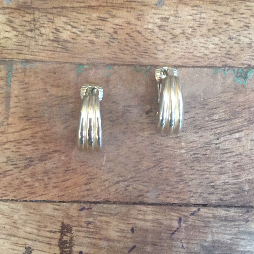 Gold Small Hoop Earrings